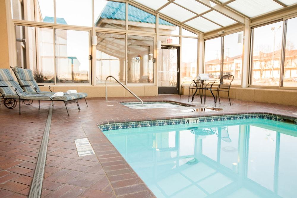 Econo Lodge Inn&Suites Joplin Esterno foto